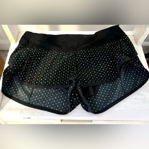 Lululemon Shorts (size 8)